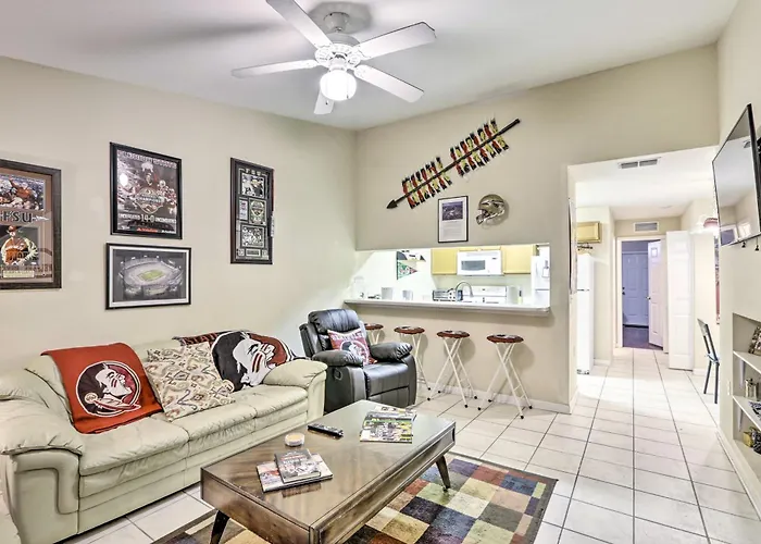 Townhome 4 Mi To College Town! Tallahassee